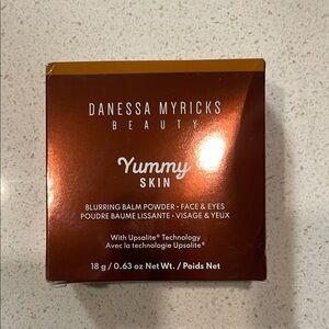 Danessa Myricks Beauty Brown Setting Powder